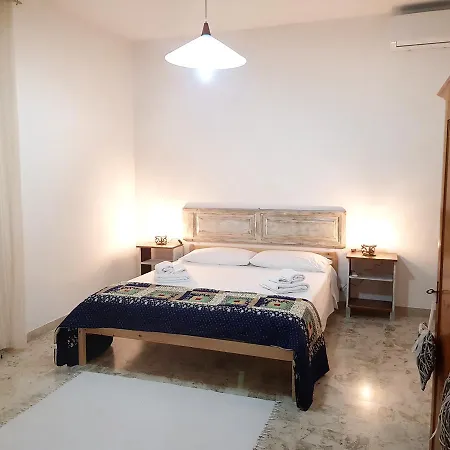 Centralissima Apartman *